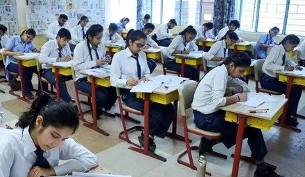 10ਵੀਂ ਅਤੇ 12ਵੀਂ ਬੋਰਡ ਪ੍ਰੀਖਿਆਵਾਂ ਲਈ CBSE ਨੇ ਜਾਰੀ ਕੀਤੇ ਸਖਤ ਦਿਸ਼ਾ-ਨਿਰਦੇਸ਼