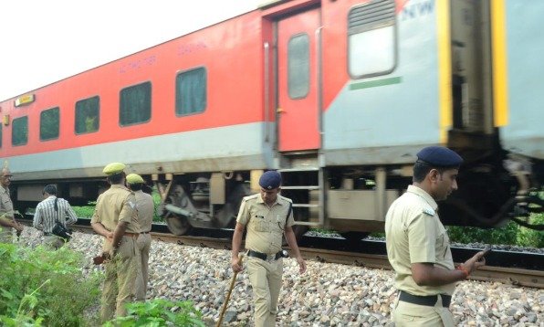 ਕਾਲਿੰਦੀ ਐਕਸਪ੍ਰੈਸ ਟਰੇਨ ਦੇ ਦਰਵਾਜ਼ੇ ਬੰਦ ਹੋਣ ਕਾਰਨ ਰੋਹਤਕ ਰੇਲਵੇ ਸਟੇਸ਼ਨ ‘ਤੇ ਹਫੜਾ-ਦਫੜੀ ਮਚ ਗਈ, ਯਾਤਰੀ ਪ੍ਰੇਸ਼ਾਨ