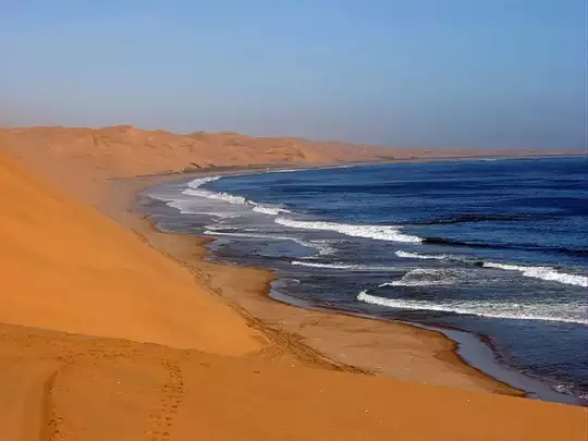 ਦੁਨੀਆ ਦੀਆਂ 5 ਅਜਿਹੀਆਂ ਥਾਵਾਂ ਜਿੱਥੇ ਰੇਗਿਸਤਾਨ ਅਤੇ ਸਮੁੰਦਰ ਮਿਲਦੇ ਹਨ