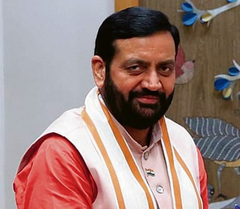 ਹਰਿਆਣਾ CM ਸੈਨੀ ਨੂੰ ਫਿਰ ਧਮਕੀ: ਥ੍ਰੈਟ ਮੇਲ ‘ਚ ਲਿਖਿਆ, ਚੰਡੀਗੜ੍ਹ ‘ਚ ਰਹਿੰਦੇ ਨੇ, ਬੰਬ ਤੇ ਗ੍ਰੇਨੇਡ ਹਮਲੇ ਜਾਰੀ ਰਹਿਣਗੇ