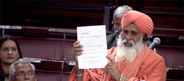 ਰਾਜ ਸਭਾ ਮੈਂਬਰ ਸੰਤ ਸੀਚੇਵਾਲ ਨੇ ਸੰਸਦ ‘ਚ ਉਠਾਇਆ ਮਨੁੱਖੀ ਤਸਕਰੀ ਦਾ ਮੁੱਦਾ, ਇਨ੍ਹਾਂ ਭਾਰਤੀਆਂ ਨੂੰ ਲੱਭਣ ਦੀ ਵੀ ਕੀਤੀ ਮੰਗ