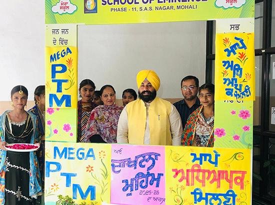 ਸਰਕਾਰ ਸਰਕਾਰੀ ਸਕੂਲਾਂ ਦੇ ਵਿਦਿਆਰਥੀਆਂ ਦੇ ਸੁਫ਼ਨਿਆਂ ਨੂੰ ਵੀ ਖੰਭ ਦੇਣ ਲਈ ਵਚਨਬੱਧ – ਸਿੱਖਿਆ ਮੰਤਰੀ ਬੈਂਸ