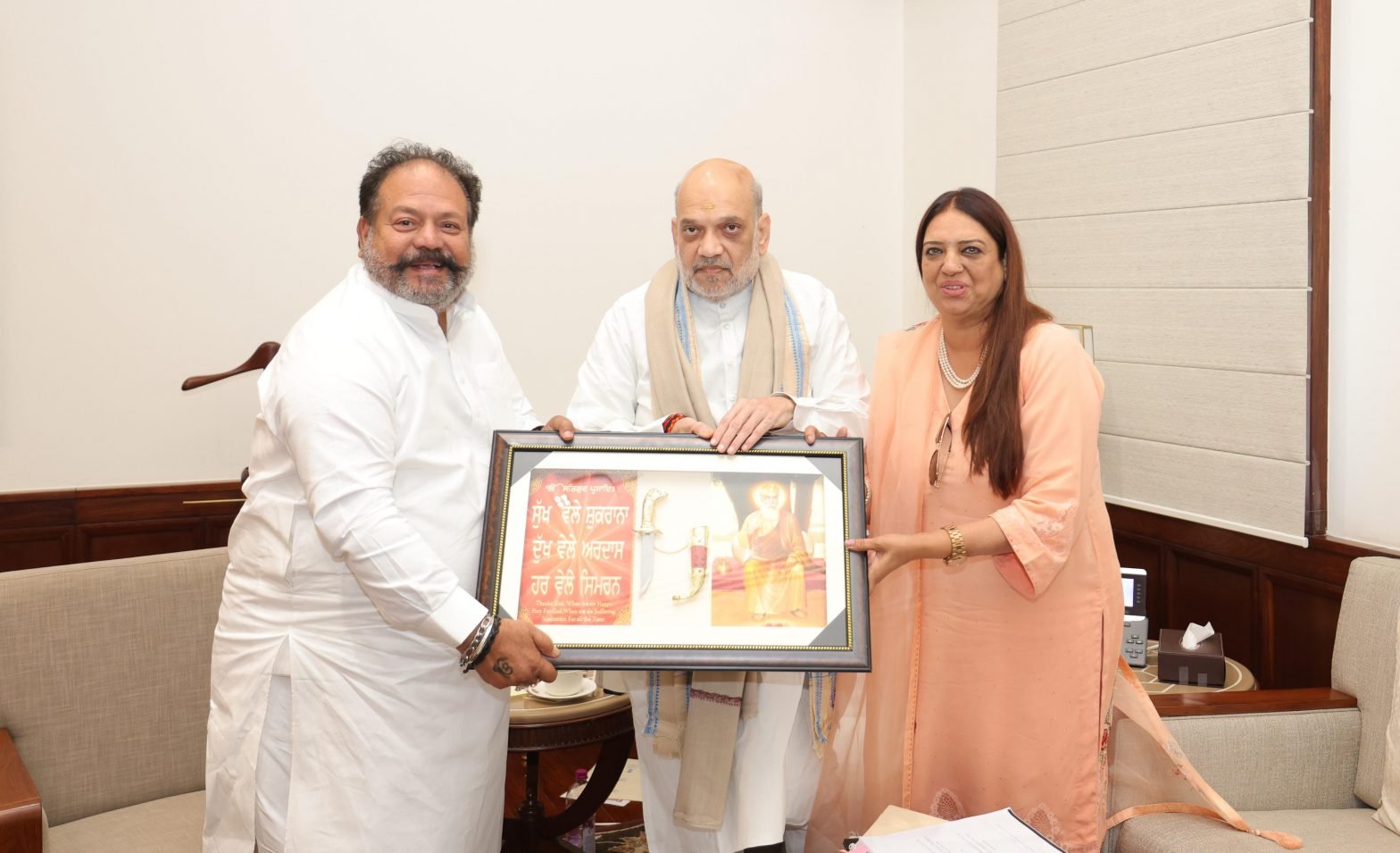 Chandigarh ਨਗਰ ਨਿਗਮ ਦੀ ਮਾੜੀ ਵਿੱਤੀ ਹਾਲਤ ‘ਤੇ ਮੇਅਰ ਹਰਪ੍ਰੀਤ ਕੌਰ ਬਬਲਾ ਅਮਿਤ ਸ਼ਾਹ ਨੂੰ ਮਿਲੇ