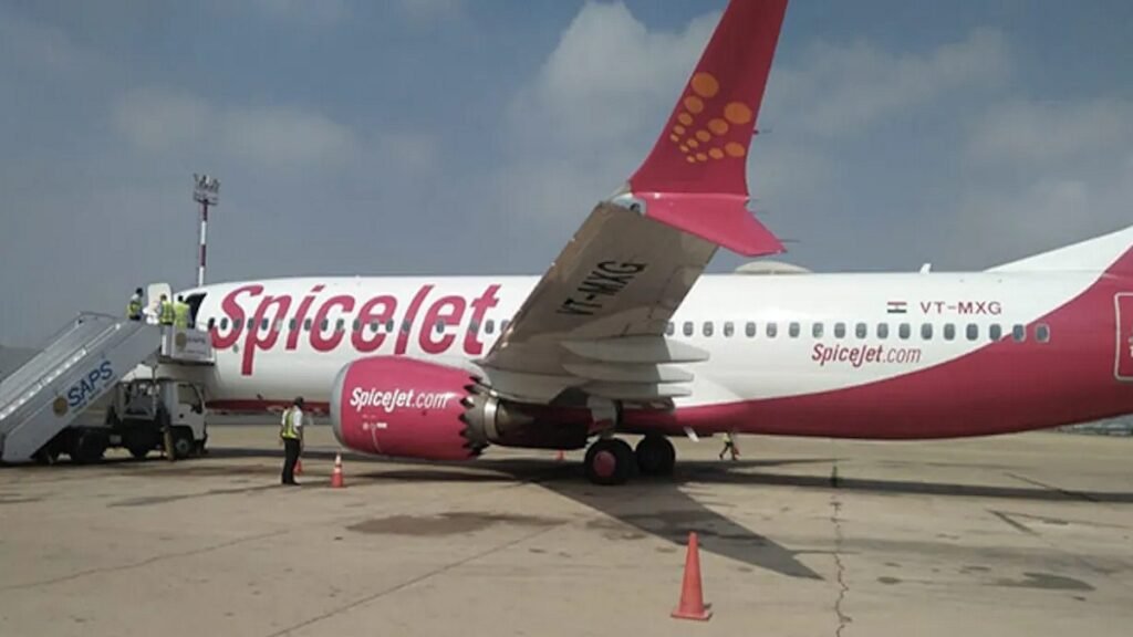 SpiceJet flight emergency landing