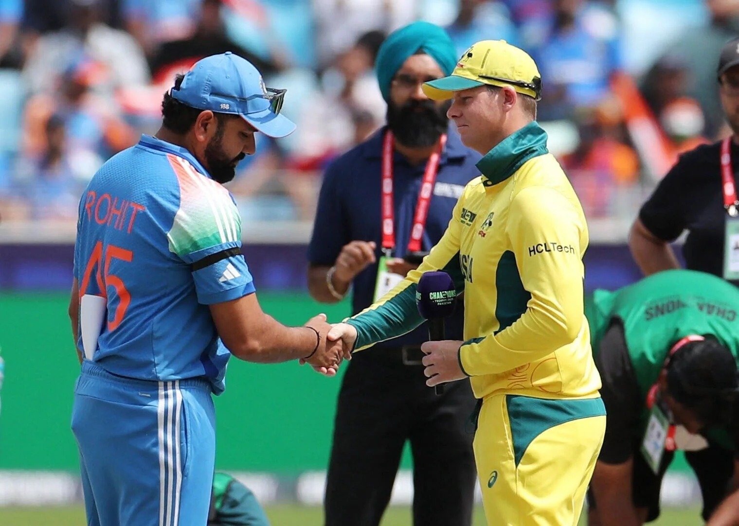 IND vs AUS: ਆਸਟ੍ਰੇਲੀਆ ਖਿਲਾਫ ਸੈਮੀਫਾਈਨਲ ‘ਚ ਟੀਮ ਇੰਡੀਆ ਨੇ ਪਹਿਨੀ ਕਾਲੀ ਪੱਟੀ, ਜਾਣੋ ਇਸ ਦਾ ਕਾਰਨ