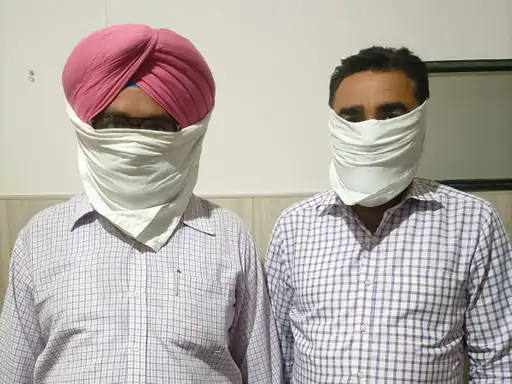 ਪਟਵਾਰੀ-ਕਾਨੂੰਗੋ ਨੂੰ 15 ਹਜ਼ਾਰ ਦੀ ਰਿਸ਼ਵਤ ਲੈਂਦੇ ਵਿਜੀਲੈਂਸ ਨੇ ਕੀਤਾ ਗ੍ਰਿਫ਼ਤਾਰ