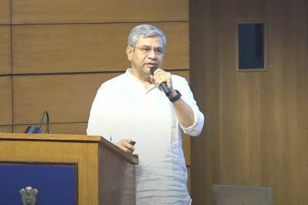 ਆਉਣ ਵਾਲੀ ਜਨਗਣਨਾ ਅਭਿਆਸ ਵਿੱਚ ਹੁਣ ਜਾਤੀ ਗਣਨਾ ਨੂੰ ਕੀਤਾ ਜਾਵੇਗਾ ਸ਼ਾਮਲ