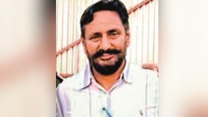 ਆਮ ਆਦਮੀ ਪਾਰਟੀ ਦੇ ਮੌਜੂਦਾ ਸਰਪੰਚ ਨੇ ਕੀਤਾ ਵੱਡਾ ਕਾਂਡ!, ਸਬ-ਇੰਸਪੈਕਟਰ ਨੂੰ ਆਪਣੇ ਹੀ ਰਿਵਾਲਵਰ ਨਾਲ ਮਾਰੀ ਗੋਲੀ