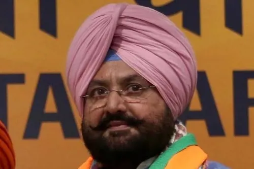 Video ; ਬਾਜਵਾ ਦਾ ਬਿਆਨ ਸੰਬੰਧਿਤ ਦੇਸ਼ ਦੀ ਸਕਿਊਰਿਟੀ ਨਾਲ : Fatehjang Bajwa