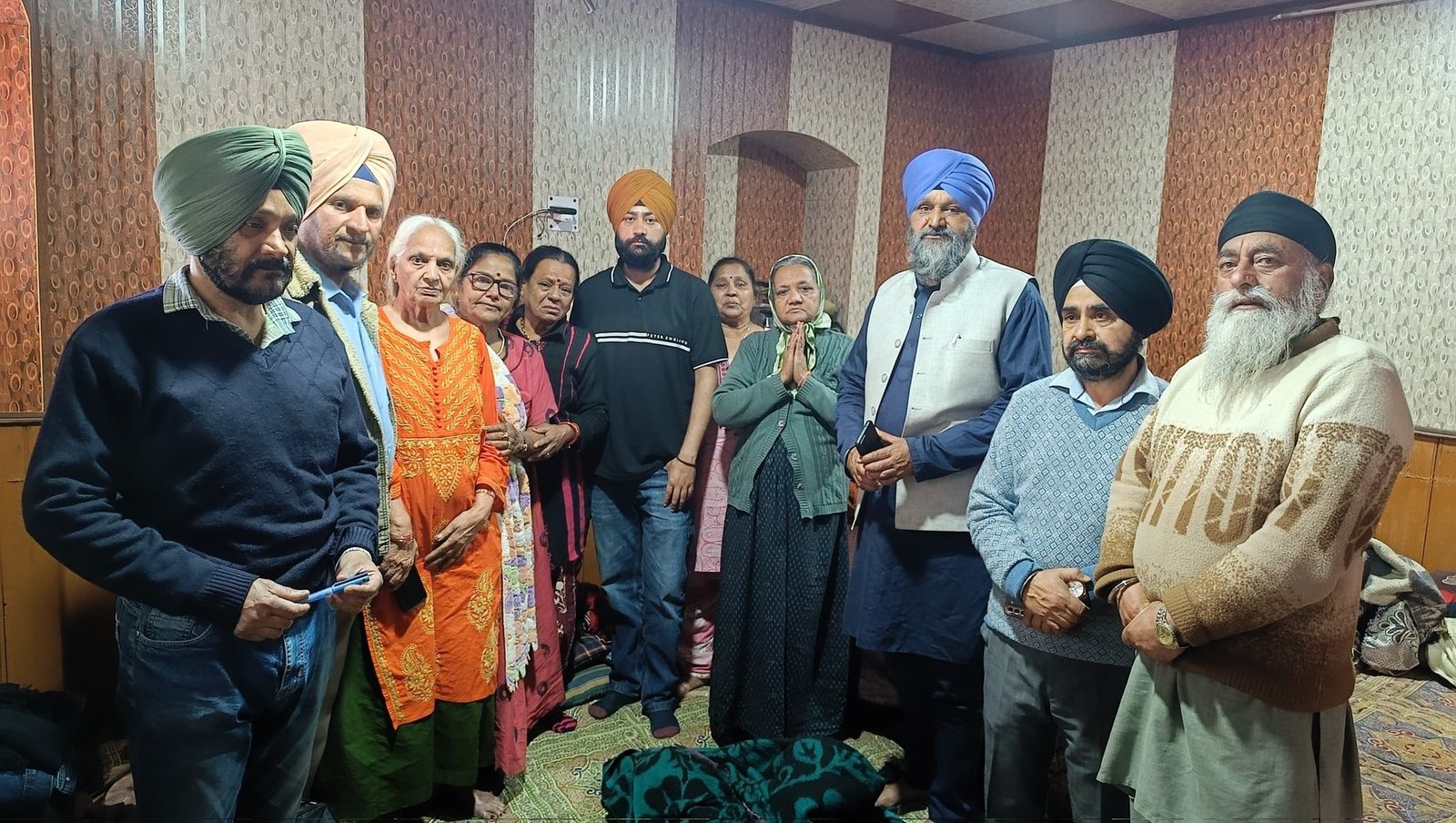 ਪਹਿਲਗਾਮ ਹਮਲੇ ਮਗਰੋਂ ਮਦਦ ਲਈ ਅੱਗੇ ਆਇਆ ਸਿੱਖ ਭਾਈਚਾਰਾ, ਸੈਲਾਨੀਆਂ ਲਈ ਖੋਲ੍ਹੇ ਦਿਲ ਤੇ ਦਰਵਾਜ਼ੇ, ਕੀਤਾ ਇਹ ਨੇਕ ਕੰਮ