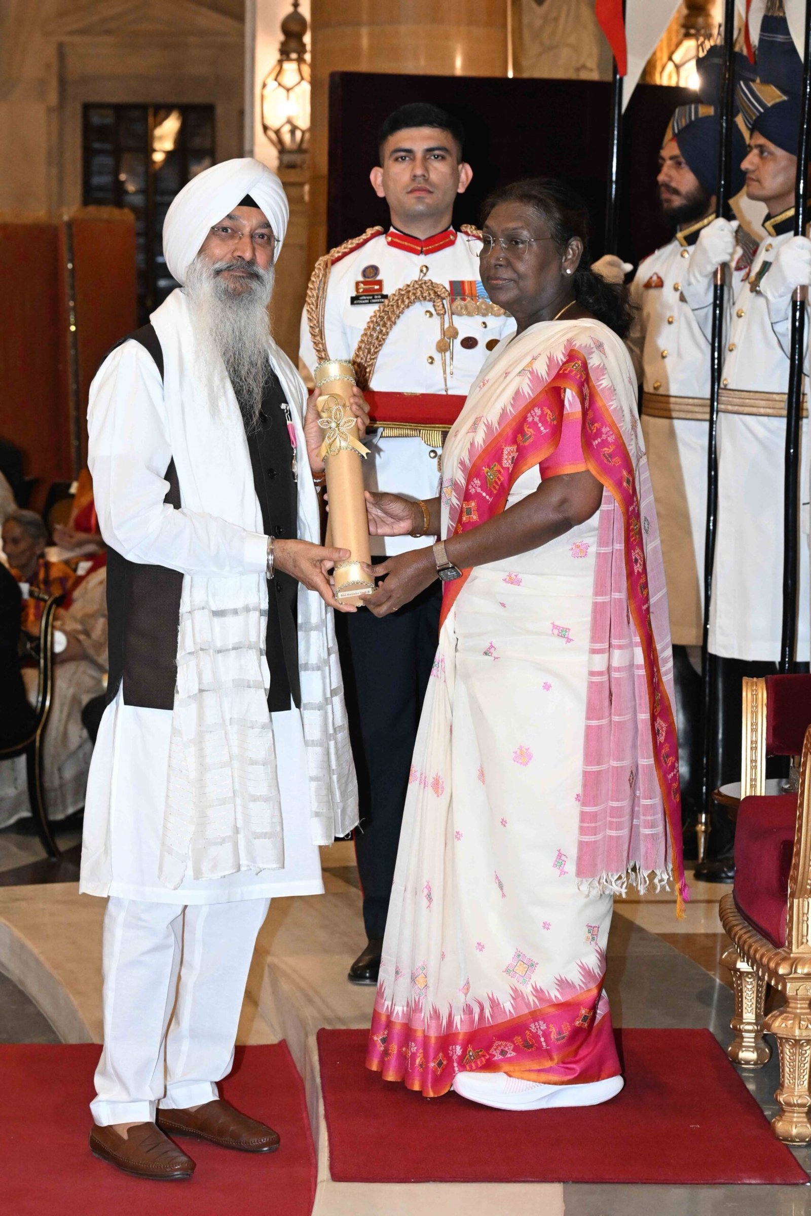 Padma Awards 2025: ਪ੍ਰਸਿੱਧ ਰਾਗੀ ਭਾਈ ਹਰਜਿੰਦਰ ਸਿੰਘ ਜੀ ਨੂੰ ਰਾਸ਼ਟਰਪਤੀ ਨੇ ਦਿੱਤਾ ਪਦਮ ਸ਼੍ਰੀ ਪੁਰਸਕਾਰ