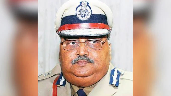 ਸਾਬਕਾ ਡੀਜੀਪੀ ਦੇ ਕਤਲ ਮਾਮਲੇ ‘ਚ ਪੁਲਿਸ ਨੇ ਪਤਨੀ ਤੇ ਧੀ ਨੂੰ ਕੀਤਾ ਗ੍ਰਿਫ਼ਤਾਰ,ਅਗਲੀ ਕਾਰਵਾਈ ਕੀਤੀ ਸ਼ੁਰੂ