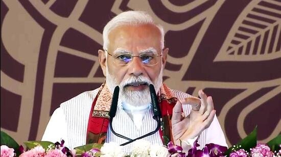 ਇੰਨਾ ਪਿਆਰ ਤਾਂ ਕਾਂਗਰਸ ਨੂੰ ਕਿਸੇ ਮੁਸਲਮਾਨ ਨੂੰ ਚਾਹੀਦਾ ਪ੍ਰਧਾਨ ਬਣਾਉਣਾ : ਪ੍ਰਧਾਨ ਮੰਤਰੀ ਮੋਦੀ