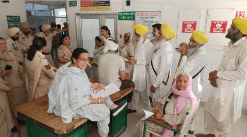 Punjab ; ਕਿਸਾਨਾਂ ਨੇ ਮੁੱਖ ਮੰਤਰੀ ਦੀ ਰਿਹਾਇਸ਼ ਅੱਗੇ  ਦਿੱਤਾ ਧਰਨਾ