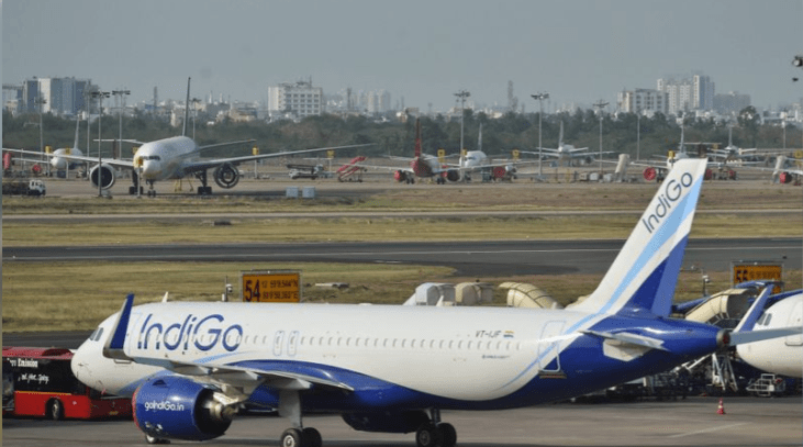 Bengaluru airport ; ਬੈਂਗਲੁਰੂ ਹਵਾਈ ਅੱਡੇ ‘ਤੇ ਮਿੰਨੀ-ਬੱਸ ਇੰਡੀਗੋ ਜਹਾਜ਼ ਨਾਲ ਟੱਕਰ