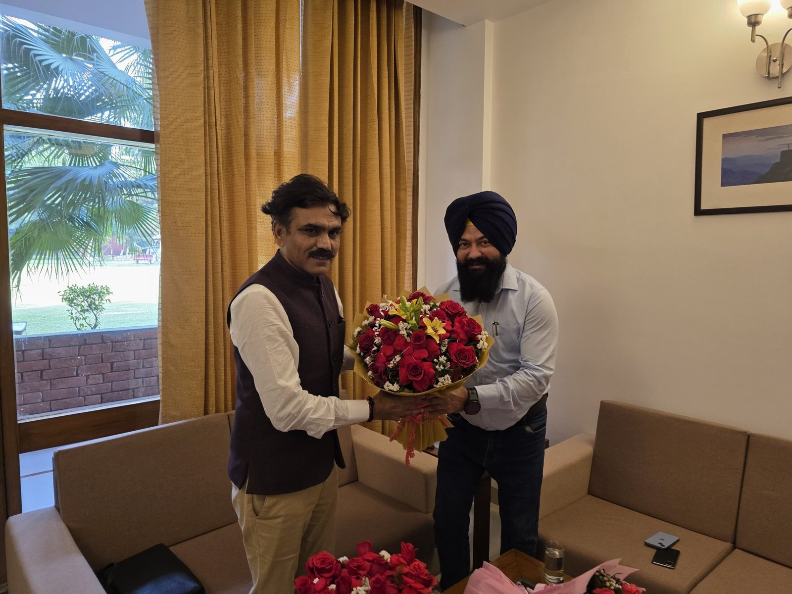 ਜਸਵੀਰ ਸਿੰਘ ਗੜ੍ਹੀ ਵਲੋਂ ਕੌਮੀ ਅਨੁਸੂਚਿਤ ਜਾਤੀਆਂ ਕਮਿਸ਼ਨ ਦੇ ਚੇਅਰਮੈਨ ਕਿਸ਼ੋਰ ਮਕਵਾਨਾ ਨਾਲ ਮੁਲਾਕਾਤ