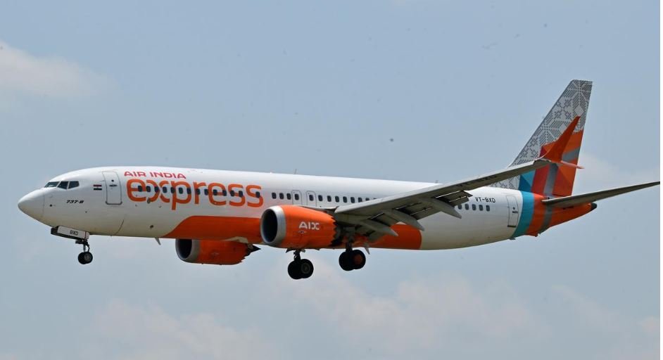 ਸ੍ਰੀਨਗਰ ਤੋਂ ਦਿੱਲੀ ਲਈ ਉਡਾਣ ਭਰਨ ਤੋਂ ਬਾਅਦ ਏਅਰ ਇੰਡੀਆ ਐਕਸਪ੍ਰੈਸ ਦੇ ਪਾਇਲਟ ਦੀ ਹੋਈ ਮੌਤ