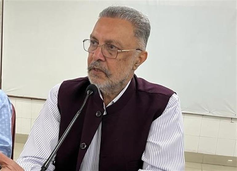 ਸਿਹਤ ਮੰਤਰੀ ਮੰਡੀਆਂ ‘ਚ ਪਹੁੰਚੇ ਡਾ ਬਲਬੀਰ ਸਿੰਘ, ਬੋਲੇ- ਕੇਂਦਰ ਸਰਕਾਰ ਸਾਰੀਆਂ ਫ਼ਸਲਾਂ ‘ਤੇ ਦੇਵੇ MSP