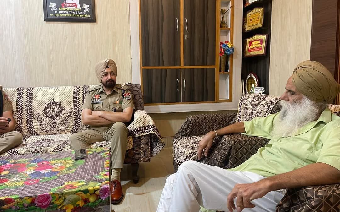 ਅੰਦੋਲਨ ਤੋਂ ਪਹਿਲਾਂ ਕਿਸਾਨ ਆਗੂਆਂ ਵਿਰੁੱਧ ਕਾਰਵਾਈ ਸ਼ੁਰੂ, ਡੱਲੇਵਾਲ ਨੂੰ ਸਵੇਰੇ 4 ਵਜੇ ਘਰ ਵਿੱਚ ਕੀਤਾ ਗਿਆ ਨਜ਼ਰਬੰਦ