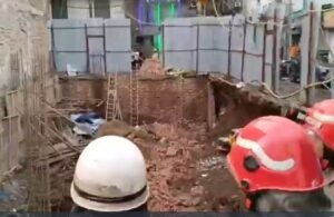Building collapsed in paharganj