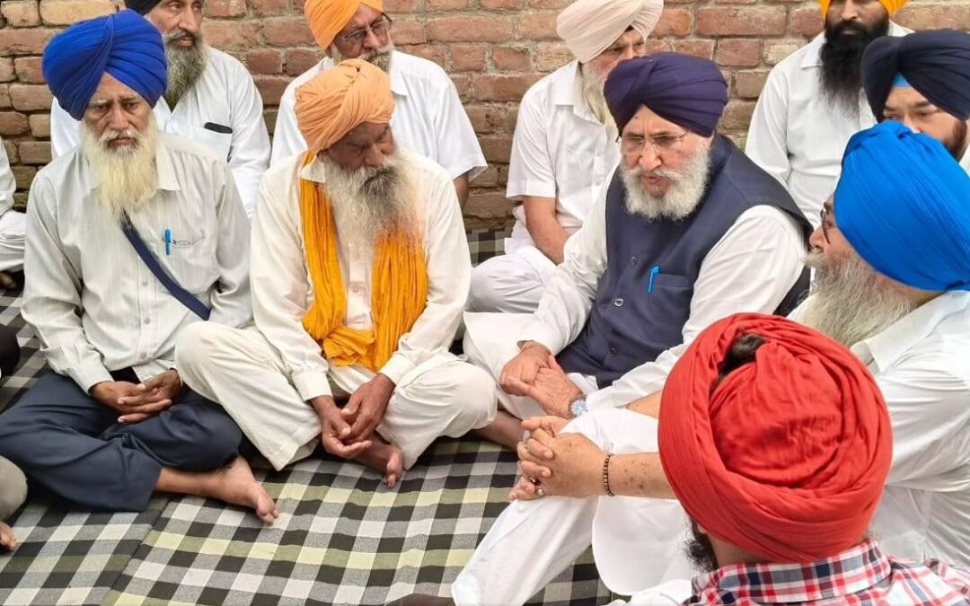 ਡਾ. ਦਲਜੀਤ ਚੀਮਾ ਤੇ ਗੁਰਪ੍ਰੀਤ ਰਾਜੂ ਖੰਨਾ ਨੇ ਸਮਾਣਾ ’ਚ ਹਾਦਸੇ ਦਾ ਸ਼ਿਕਾਰ ਹੋਏ 6 ਬੱਚਿਆਂ ਤੇ ਡਰਾਇਵਰ ਦੇ ਪਰਿਵਾਰਾਂ ਨਾਲ ਦੁੱਖ ਕੀਤਾ ਸਾਂਝਾ