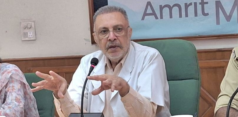 डायलिसिस से लेकर कैंसर के इलाज तक, भगवंत मान सरकार की मुख्यमंत्री स्वास्थ्य योजना ने 2 लाख परिवारों को आर्थिक बर्बादी से बचाया: डॉ. बलबीर सिंह