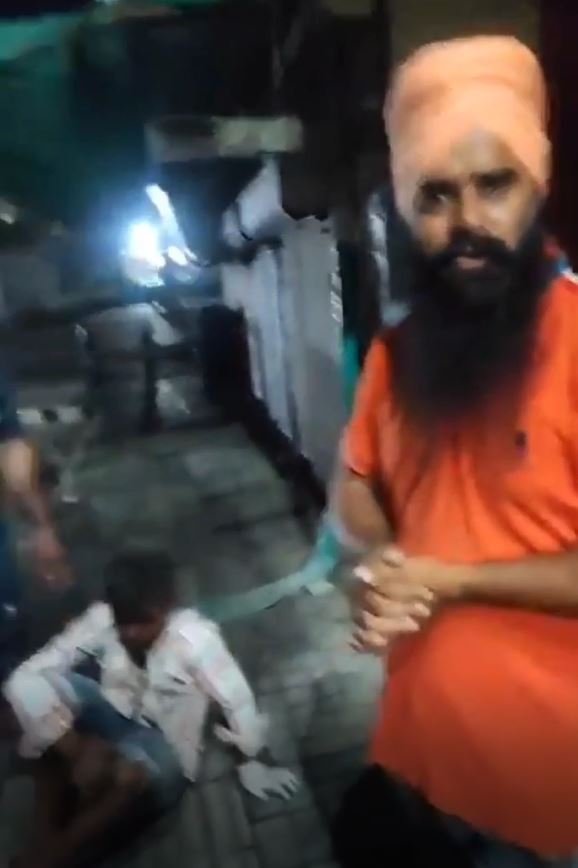 ਚੋਰੀ ਦੀ ਵੱਧਦੀਆਂ ਘਟਨਾਵਾਂ ਨੂੰ ਲੈਕੇ ਲੋਕਾਂ ਨੇ ਪ੍ਰਸ਼ਾਸ਼ਨ ਨੂੰ ਕੀਤੀ ਸੂਚੇਤ ਹੋਣ ਦੀ ਅਪੀਲ