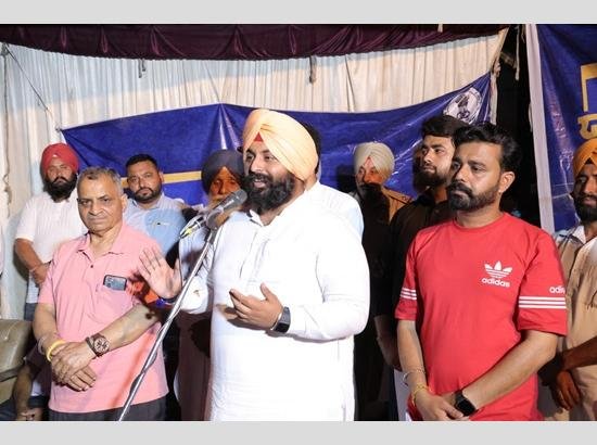 Sri Anandpur Sahib ‘ਚ ਪਿਛਲੇ 3 ਮਹੀਨਿਆਂ ‘ਚ 100 ਤੋਂ ਵੱਧ ਨਸ਼ਾ ਤਸਕਰ ਕਾਬੂ – ਹਰਜੋਤ ਬੈਂਸ