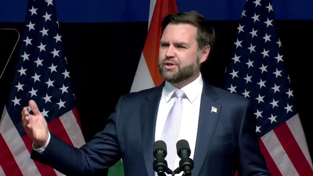 ਭਾਰਤ-ਪਾਕਿਸਤਾਨ ਟਕਰਾਅ ‘ਤੇ ਅਮਰੀਕੀ ਉਪ-ਰਾਸ਼ਟਰਪਤੀ ਜੇਡੀ ਵੈਂਸ ਦਾ ਵੱਡਾ ਬਿਆਨ ‘ਅਸੀਂ ਜੰਗ ‘ਚ ਨਹੀਂ ਕੁੱਦਾਂਗੇ’