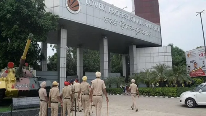 Punjab News: LPU ਵਿਦਿਆਰਥਣ ਦੀ ਖੁਦਕੁਸ਼ੀ ਮਾਮਲੇ ਵਿੱਚ ਨਵਾਂ ਮੋੜ, ਪ੍ਰੋਫੈਸਰ ਦੋਸ਼ੀ