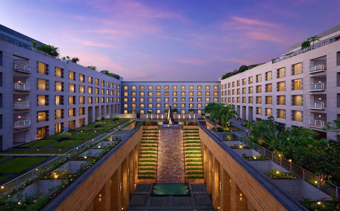 2022 ਵਾਂਗ ਫਿਰ ਆਇਆ ਧਮਕੀ ਭਰਿਆ ਫੋਨ, ਮੁੰਬਈ ਦੇ ਲਗਜ਼ਰੀ ਹੋਟਲ ਨੂੰ 10 ਮਿੰਟ ‘ਚ ਬੰਬ ਨਾਲ ਉਡਾਉਣ ਦੀ ਧਮਕੀ