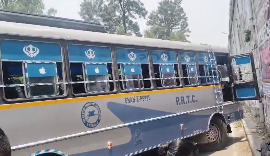 PRTC ਦੇ ਡਰਾਈਵਰ ਦੇ ਨਾਲ ਕੁੱਟਮਾਰ, ਬਾਈਕ ਸਵਾਰਾਂ ਨੇ ਡੰਡਿਆਂ ਤੇ ਤਲਵਾਰਾਂ ਨਾਲ ਕੀਤਾ ਹਮਲਾ