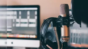 Pakistan stops broadcasting Indian songs on FM radio