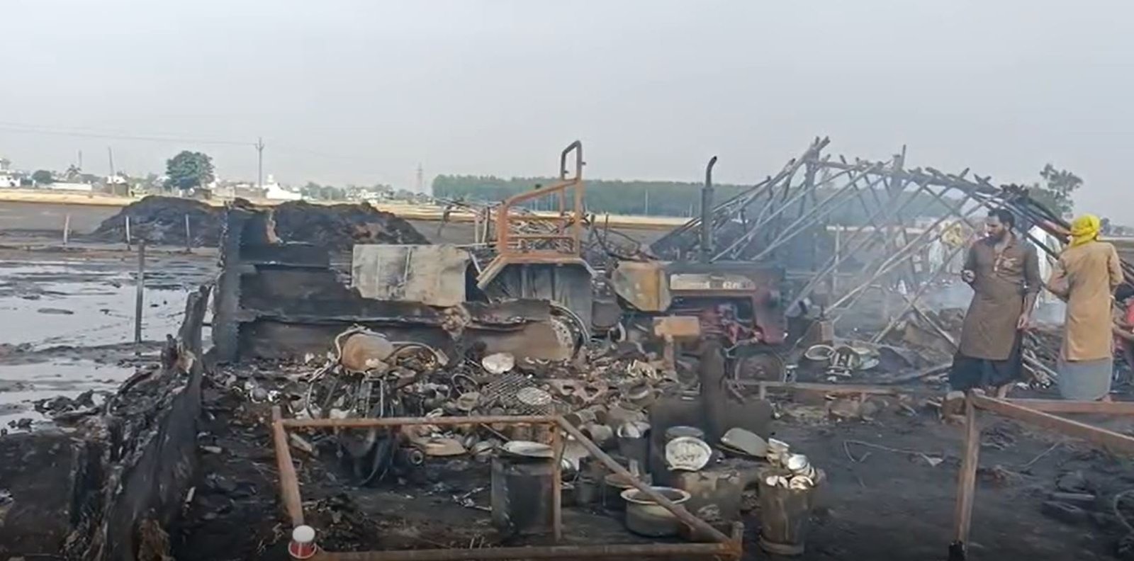 Fire breaks out in Gujjar's barn