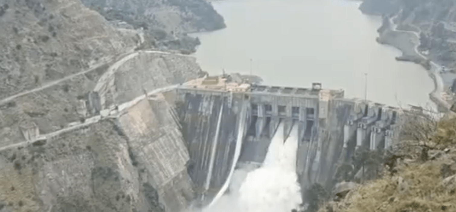 Nation News ; ਭਾਰਤ ਨੇ ਸਲਾਲ ਅਤੇ ਬਗਲੀਹਾਰ ਡੈਮਾਂ ਦੇ ਦਰਵਾਜ਼ੇ ਖੋਲ੍ਹੇ ,ਪਾਕਿਸਤਾਨ ਦੀ ਵਧ ਸਕਦੀ ਮੁਸੀਬਤ