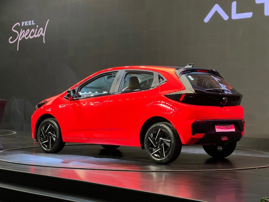 Automobile Update: ਨਵੀਂ Tata Altroz ਖਰੀਦਣ ਲਈ ਹਰ ਮਹੀਨੇ EMI ਦਾ ਜਾਣੋ ਹਿਸਾਬ