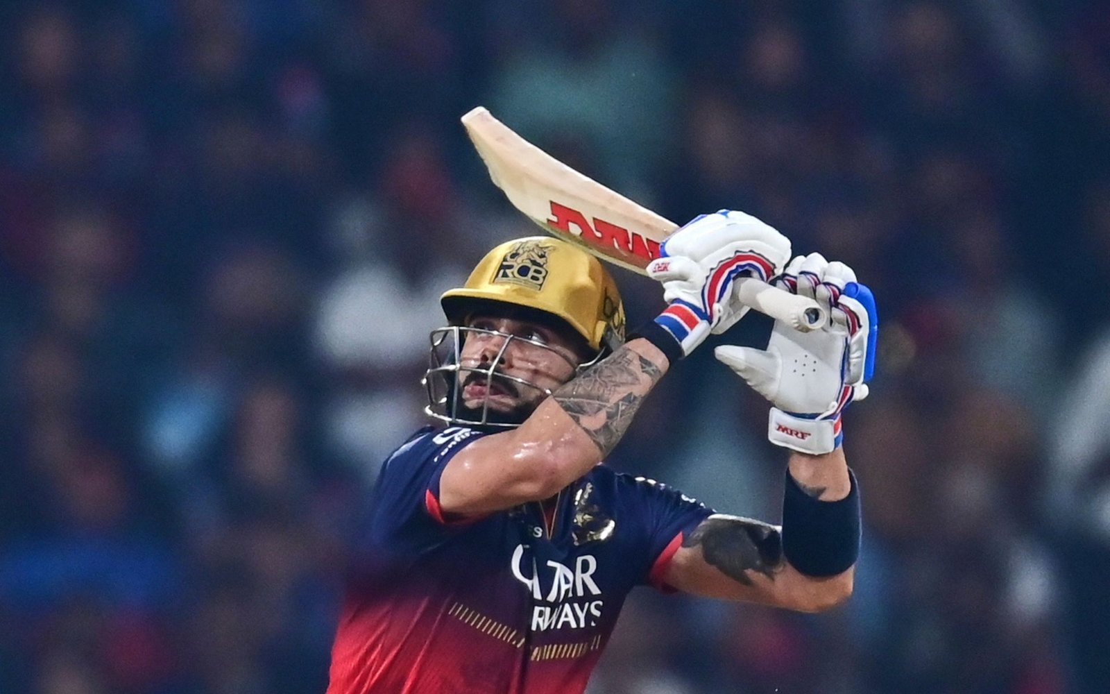 ਵਿਰਾਟ ਕੋਹਲੀ ਨੇ RCB ਬਨਾਮ SRH ਮੈਚ ਵਿੱਚ ਬਣਾਏ 10 ਰਿਕਾਰਡ, ਇਹ ਕਾਰਨਾਮਾ ਕਰਨ ਵਾਲਾ ਪਹਿਲਾ ਬੱਲੇਬਾਜ਼ ਬਣਿਆ