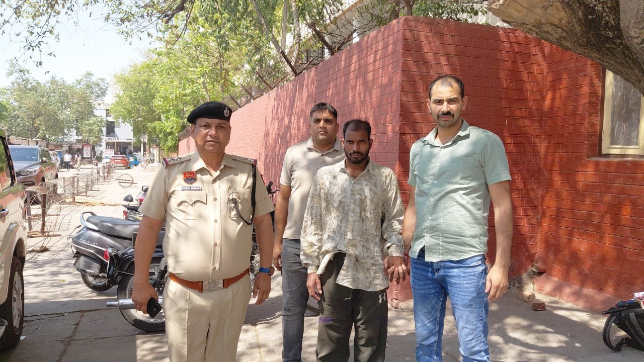 Chandigarh ; ਟ੍ਰਾਈਸਿਟੀ ਵਿੱਚ ਅਫੀਮ ਸਪਲਾਈ ਕਰਨ ਵਾਲਾ ਸਮਗਲਰ ਗ੍ਰਿਫ਼ਤਾਰ