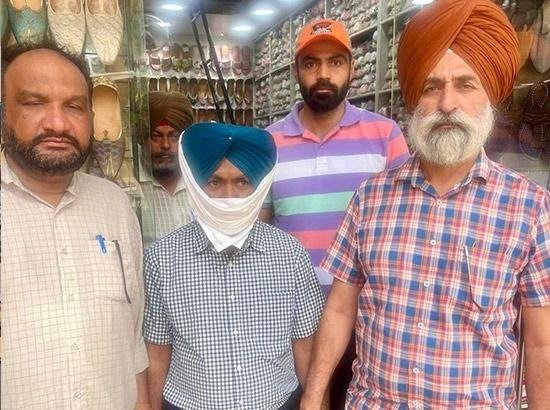 PUNBUS ਸੁਪਰਡੈਂਟ ਜਗਜੀਵਨ ਸਿੰਘ 20,000 ਰੁਪਏ ਰਿਸ਼ਵਤ ਲੈਂਦੇ ਕਾਬੂ