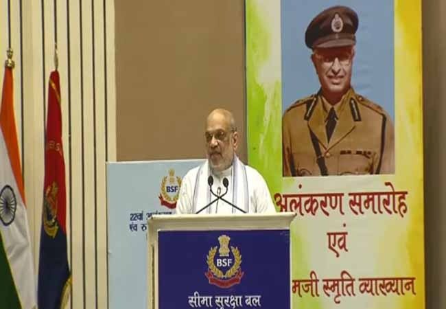 BSF ਨੇ ਗੋਲੀ ਦਾ ਜਵਾਬ ਗੋਲਿਆਂ ਨਾਲ ਦਿੱਤਾ’, BSF ਸਜਾਵਟ ਸਮਾਰੋਹ ਵਿੱਚ ਅਮਿਤ ਸ਼ਾਹ