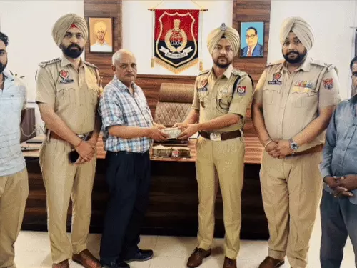 ਲੁਧਿਆਣਾ: ਈ-ਰਿਕਸ਼ਾ ਵਿੱਚ ਭੁੱਲਿਆ ਡਾਕਟਰ ਬੈਗ, 6.68 ਲੱਖ ਨਕਦੀ ਅਤੇ 9 ਤੋਲੇ ਸੀ ਸੋਨਾ