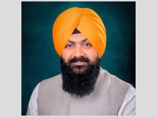 ਪੰਜਾਬ ਇੰਦਰਾ ਗਾਂਧੀ ਦੇ ਵਿਸ਼ਵਾਸਘਾਤ ਨੂੰ ਕਦੇ ਮਾਫ਼ ਨਹੀਂ ਕਰੇਗਾ: ਸਰਬਜੀਤ ਝਿੰਜਰ