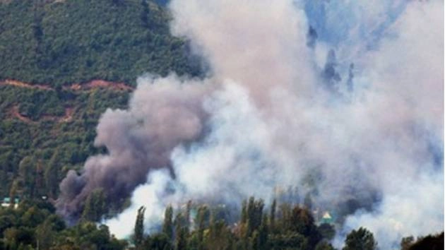 ਸਰਹੱਦ ਪਾਰ ਤੋਂ ਆਈਬੀ ਤੋਂ ਐਲਓਸੀ ਤੱਕ ਭਾਰੀ ਗੋਲੀਬਾਰੀ, ਫੌਜੀ ਟਿਕਾਣਿਆਂ ਨੂੰ ਬਣਾਇਆ ਗਿਆ ਨਿਸ਼ਾਨਾ, ਇਕ ਔਰਤ ਦੀ ਮੌਤ