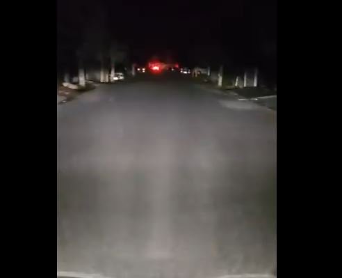 ਲੱਗਦਾ ਹੈ ਮੈਂ ਅੱਜ ਮਰ ਜਾਵਾਂਗਾ… ਬਲੈਕਆਊਟ ਦੌਰਾਨ ਸਕੂਟੀ ਦੀਆਂ ਆਟੋਮੈਟਿਕ ਲਾਈਟਾਂ ਤੋਂ ਪਰੇਸ਼ਾਨ ਆਦਮੀ ਦੀ ਮਜ਼ੇਦਾਰ ਵੀਡੀਓ