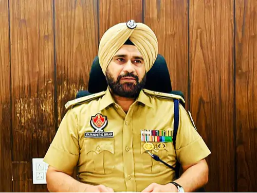 ਪੰਜਾਬ ਵਿੱਚ ਐਸਐਸਪੀ ਮੁਅੱਤਲ, ਭ੍ਰਿਸ਼ਟਾਚਾਰ ਮਾਮਲੇ ਵਿੱਚ ਕੋਈ ਕਾਰਵਾਈ ਨਹੀਂ ਹੋਈ, ਪਹਿਲਾਂ 4 ਪੁਲਿਸ ਮੁਲਾਜ਼ਮਾਂ ਨੂੰ ਕੀਤਾ ਗਿਆ ਸੀ ਗ੍ਰਿਫ਼ਤਾਰ