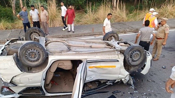 ਕਪੂਰਥਲਾ ‘ਚ ਦੋ ਵਾਹਨਾਂ ਦੀ ਜ਼ਬਰਦਸਤ ਟੱਕਰ ‘ਚ 3 ਦੀ ਮੌਤ 14 ਜ਼ਖਮੀ