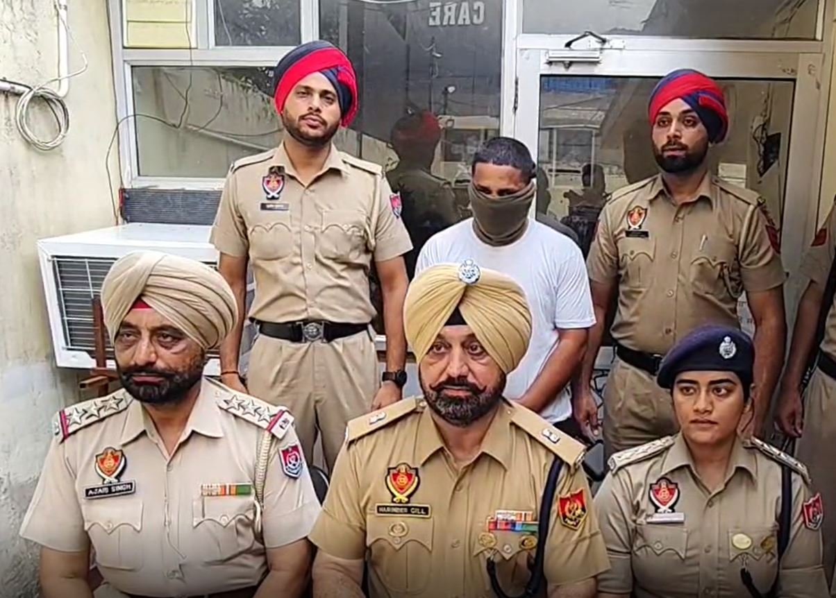 700 ਵਿਦਿਆਰਥੀਆਂ ਨੂੰ ਜਾਅਲੀ ਆਫਰ ਲੈਟਰਾਂ ਰਾਹੀਂ ਕੈਨੇਡਾ ਭੇਜਣ ਦੇ ਮਾਮਲੇ ਵਿੱਚ ਮੁੱਖ ਦੋਸ਼ੀ ਬ੍ਰਿਜੇਸ਼ ਮਿਸ਼ਰਾ ਗ੍ਰਿਫ਼ਤਾਰ