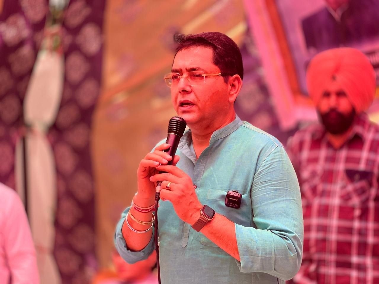 ਅਨਮੋਲ ਗਗਨ ਮਾਨ ਦੇ ਅਸਤੀਫੇ ‘ਤੇ ਬੋਲੇ ਅਮਨ ਅਰੋੜਾ, ਕਿਹਾ – ‘ਮੇਰੀ ਛੋਟੀ ਭੈਣ, ਕੋਈ ਵੀ ਦਿੱਕਤ ਪਰੇਸ਼ਾਨੀ ਹੈ ਤਾਂ ਉਸ ਨੂੰ ਕਰਾਂਗੇ ਠੀਕ’