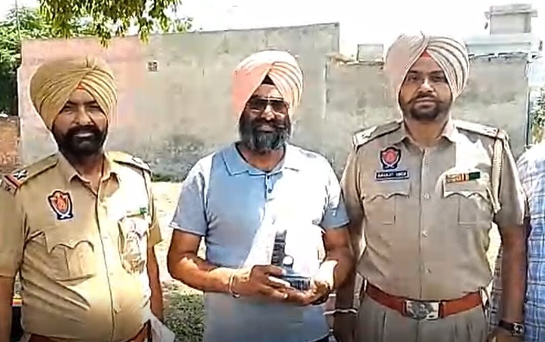ਫਰਨੀਚਰ ਦੀ ਦੁਕਾਨ ‘ਤੇ ਫਾਇਰਿੰਗ ਕਰਨ ਵਾਲਿਆਂ ਚੋਂ ਇੱਕ ਦਾ ਐਨਕਾਊਂਟਰ