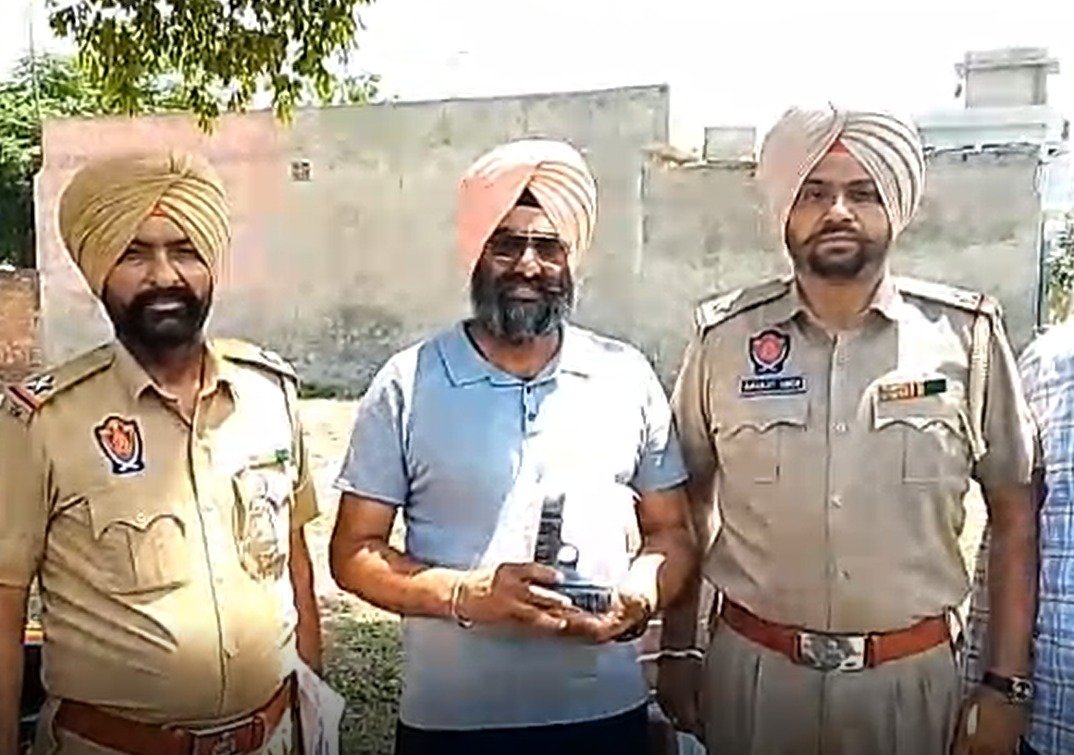 ਫਰਨੀਚਰ ਦੀ ਦੁਕਾਨ ‘ਤੇ ਫਾਇਰਿੰਗ ਕਰਨ ਵਾਲਿਆਂ ਚੋਂ ਇੱਕ ਦਾ ਐਨਕਾਊਂਟਰ